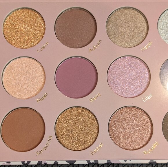 Beauty Evolved, “Untamed Shades” Eyeshadow Palette – 24 Shades | New - Picture 7 of 8